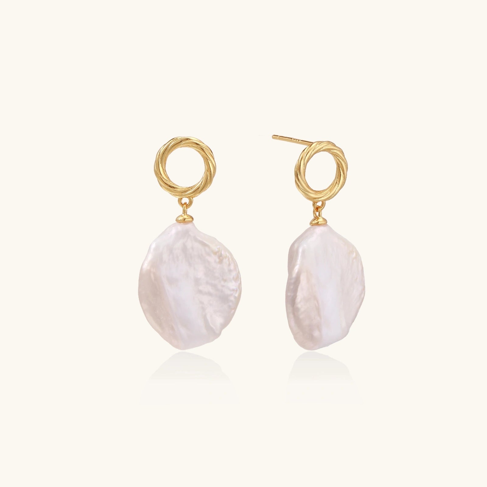 Boucles Pearl Glow Pendantes — Goutte Plaqué Or - Boucles d'oreilles - Les Joyaux de Sophie