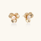 Boucles d'Oreilles Bloom — Puces Perle & Fleur Plaquée Or - Boucles d'oreilles - Les Joyaux de Sophie