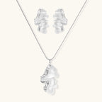 Parure Vague Fluide - détail du collier | Les Joyaux de Sophie